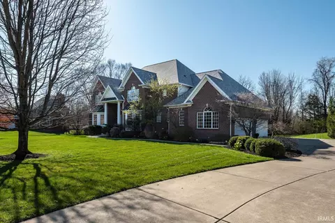 Exterior - 2560 E Nottingham Ct, Bloomington, IN 47401 photo 5 of 6