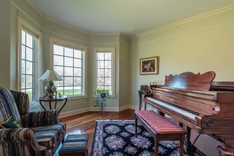 Living - 2560 E Nottingham Ct, Bloomington, IN 47401 photo 1 of 7