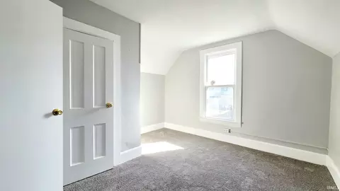 1121 E Calvert St, South Bend, IN 46614 photo 14