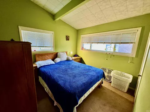 102 E Ridgeview Dr, Bloomington, IN 47401 photo 8