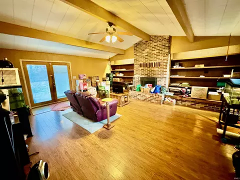 102 E Ridgeview Dr, Bloomington, IN 47401 photo 2