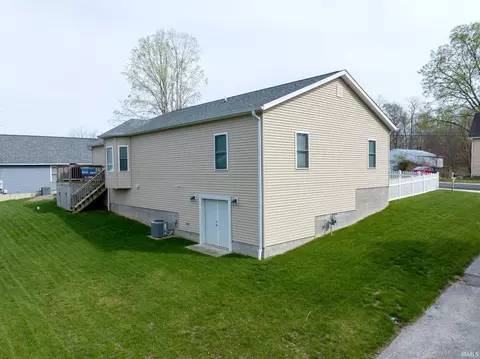 1231 25th St, Bedford, IN 47421 photo 24