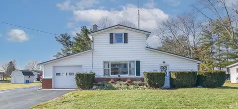 6475 N State Rd 327 Rd, Orland, IN 46776