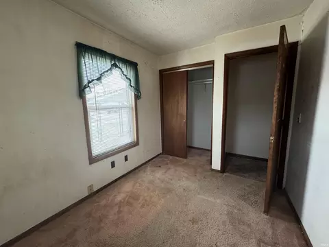 1012 Tulip St, Mitchell, IN 47446 photo 17