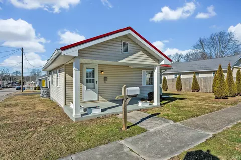 637 S St, Bedford, IN 47421 photo 2