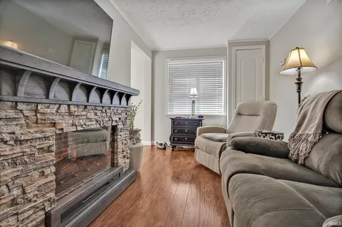 637 S St, Bedford, IN 47421 photo 5