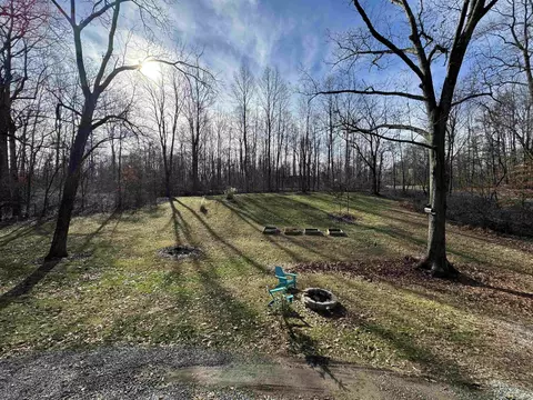 6350 E Robinson Rd, Bloomington, IN 47408 photo 10