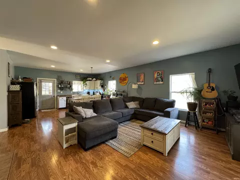 6350 E Robinson Rd, Bloomington, IN 47408 photo 16