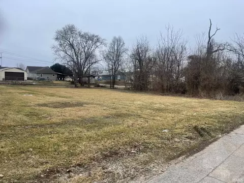 403 Brook St, Mitchell, IN 47446 photo 4
