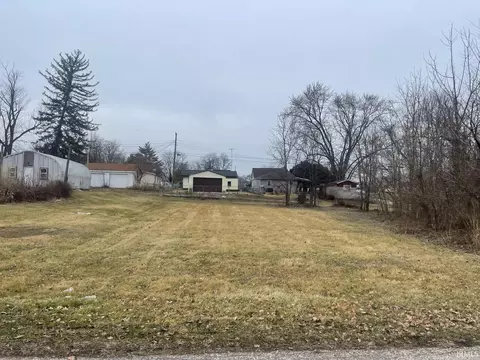 403 Brook St, Mitchell, IN 47446 photo 1