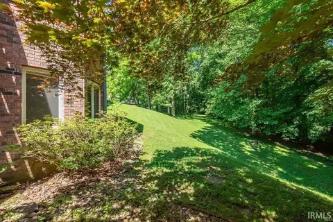 Exterior - 3705 E Devonshire Ln, Bloomington, IN 47408 photo 7 of 10