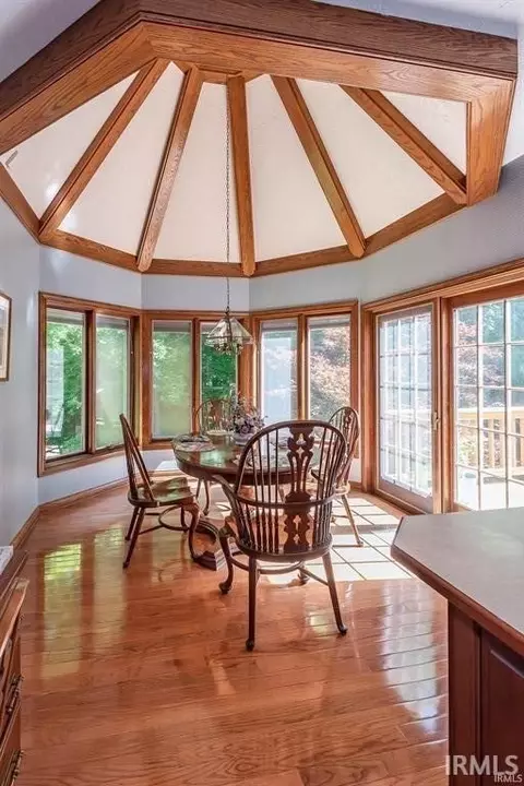 Dining - 3705 E Devonshire Ln, Bloomington, IN 47408 photo 2 of 2