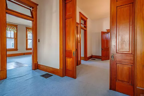 601 Locust St, Mount Vernon, IN 47620 photo 11