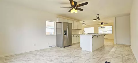 Kitchen - 16 Lambert Dr, Mount Carmel, IL 62863 photo 1 of 4
