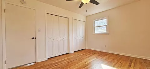 Bedroom - 16 Lambert Dr, Mount Carmel, IL 62863 photo 1 of 3