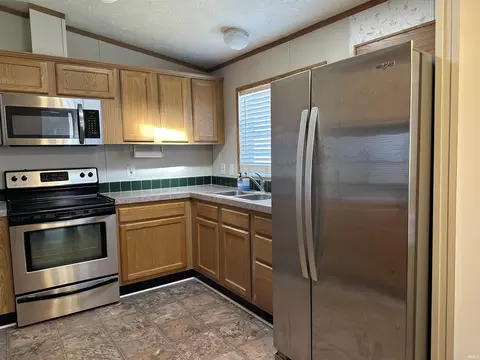 40 Rabbitsville Rd, Mitchell, IN 47446 photo 2