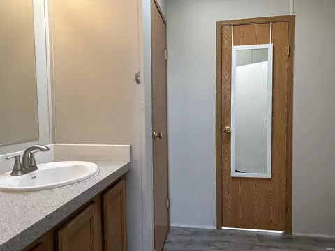40 Rabbitsville Rd, Mitchell, IN 47446 photo 8