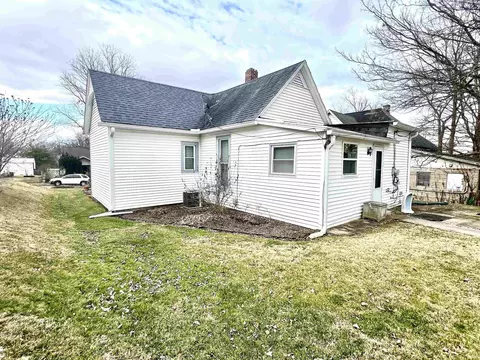 2121 I St, Bedford, IN 47421 photo 6