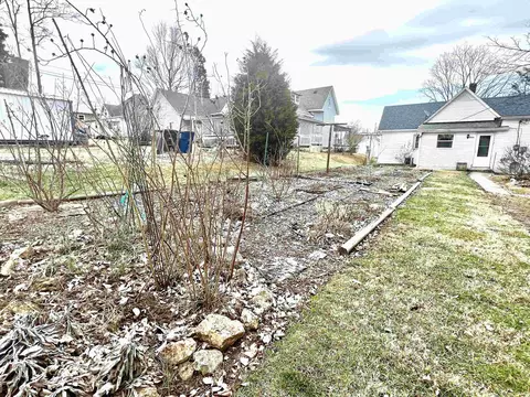 2121 I St, Bedford, IN 47421 photo 9