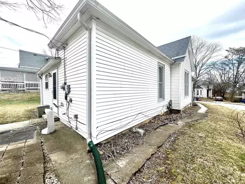 2121 I St, Bedford, IN 47421 photo 5
