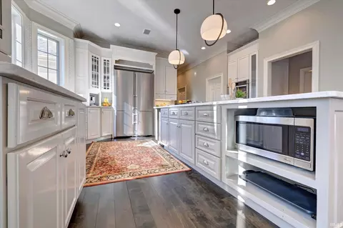Kitchen - 3718 E Devonshire Ct, Bloomington, IN 47408 photo 1 of 7
