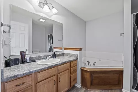 Bath - 875 Plank Rd, Waterloo, IN 46793 photo 2 of 3
