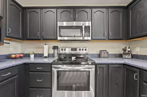 Kitchen - 875 Plank Rd, Waterloo, IN 46793 photo 2 of 4