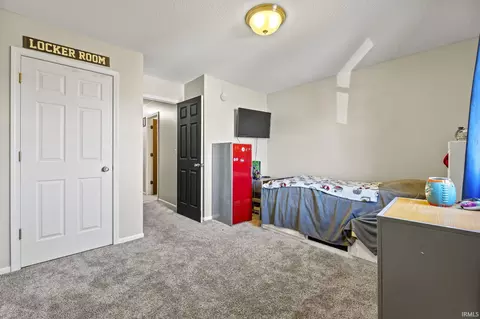 Bedroom - 875 Plank Rd, Waterloo, IN 46793 photo 6 of 7