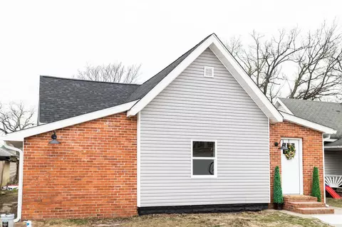 623 H St, Bedford, IN 47421 photo 1