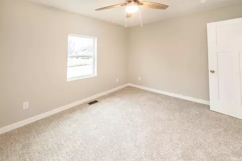 623 H St, Bedford, IN 47421 photo 14