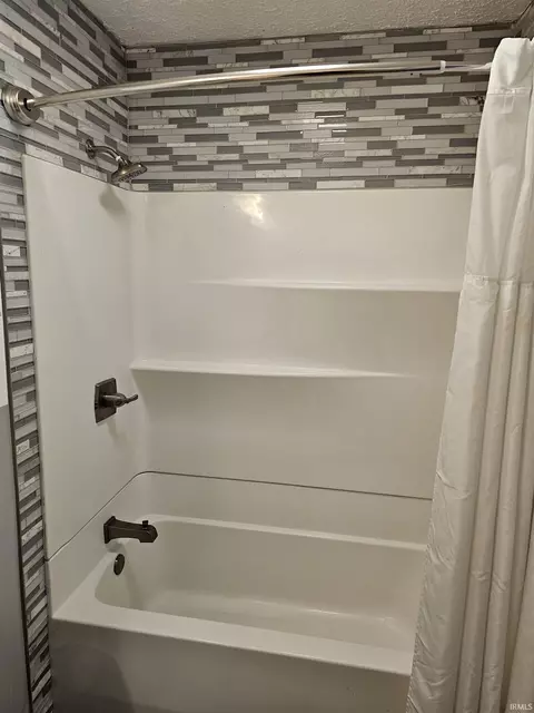 2875 E Carowinds Ct, Bloomington, IN 47401 photo 13