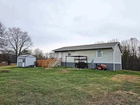 2875 E Carowinds Ct, Bloomington, IN 47401 photo 2
