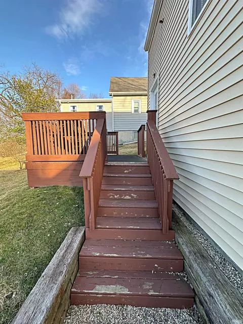 306 William St, Washington, IN 47501 photo 17