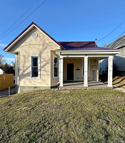 306 William St, Washington, IN 47501 photo 1