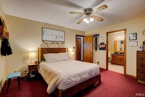 Bedroom - 348 Rabbitsville Rd, Mitchell, IN 47446 photo 2 of 8