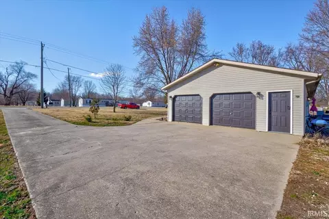 Exterior - 348 Rabbitsville Rd, Mitchell, IN 47446 photo 11 of 12