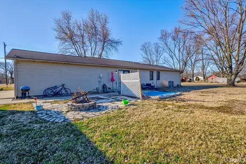 Exterior - 348 Rabbitsville Rd, Mitchell, IN 47446 photo 5 of 12