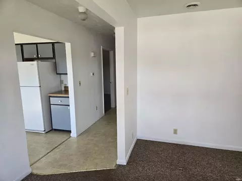 204 E Pickwick Dr, Syracuse, IN 46567 photo 10