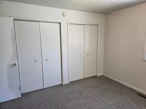 204 E Pickwick Dr, Syracuse, IN 46567 photo 20