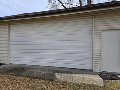 204 E Pickwick Dr, Syracuse, IN 46567 photo 25