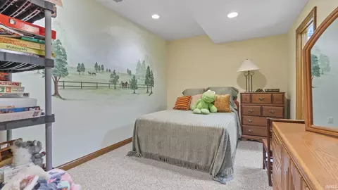 Bedroom - 1215 Eckhart Ave, Auburn, IN 46706 photo 4 of 4