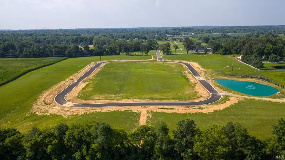  1014 Saddlebrooke Cir, Chandler, IN 47610 photo 7