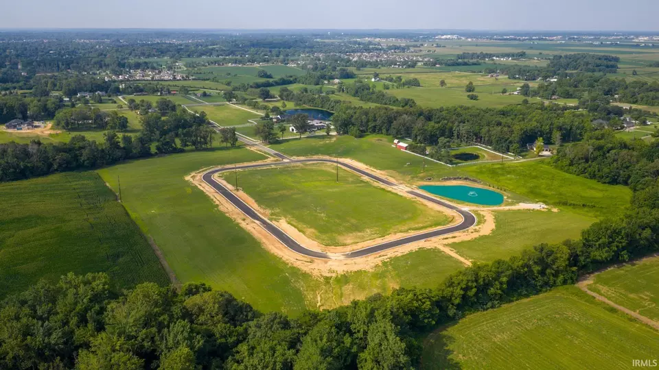  1014 Saddlebrooke Cir, Chandler, IN 47610 photo 6