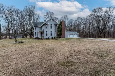 Exterior - 6596 E Robinson Rd, Bloomington, IN 47408 photo 7 of 11