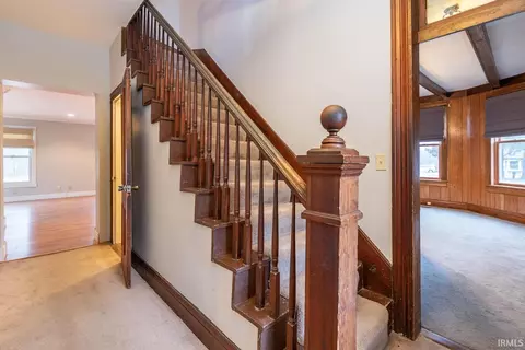 Entry Way - 6596 E Robinson Rd, Bloomington, IN 47408 photo 2 of 2