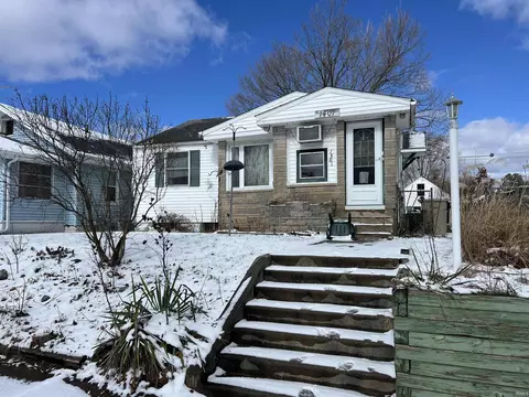 1401 E Fox St, South Bend, IN 46613 photo 1