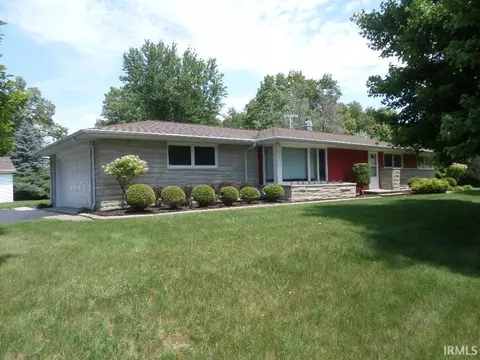 1877 S Sweetgum Rd, Rochester, IN 46975