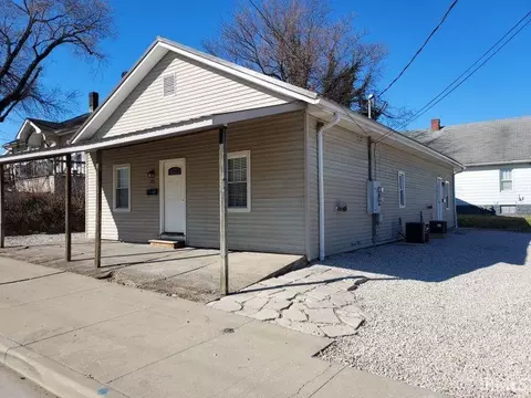 404 E 14th St, Jasper, IN 47546 photo 1