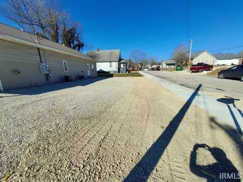 404 E 14th St, Jasper, IN 47546 photo 7