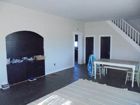 Living - 7157 N Wilbur Wright, Mooreland, IN 47360 photo 1 of 3